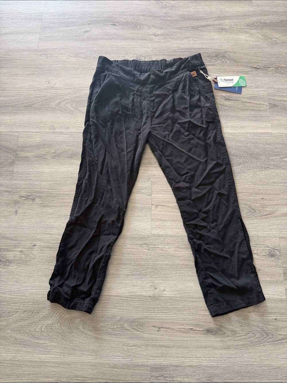 Ten Tree Casual Tencel Blend Pants size small NWT